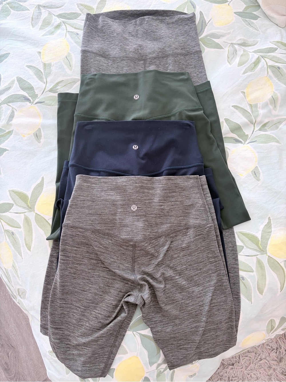 LULULEMON bundle of Women's ALIGN Leggings - 2 Gray, 1 Green, 1 Navy